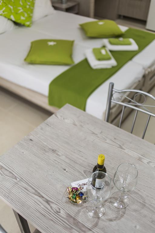 Zonita Guest House Nea Plagia Ngoại thất bức ảnh